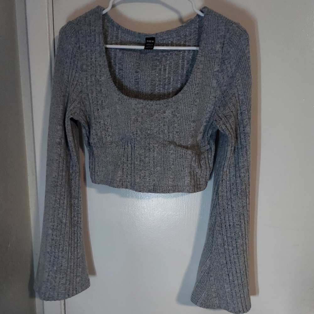 Shein EZwear scoop neck bell sleeve crop tee